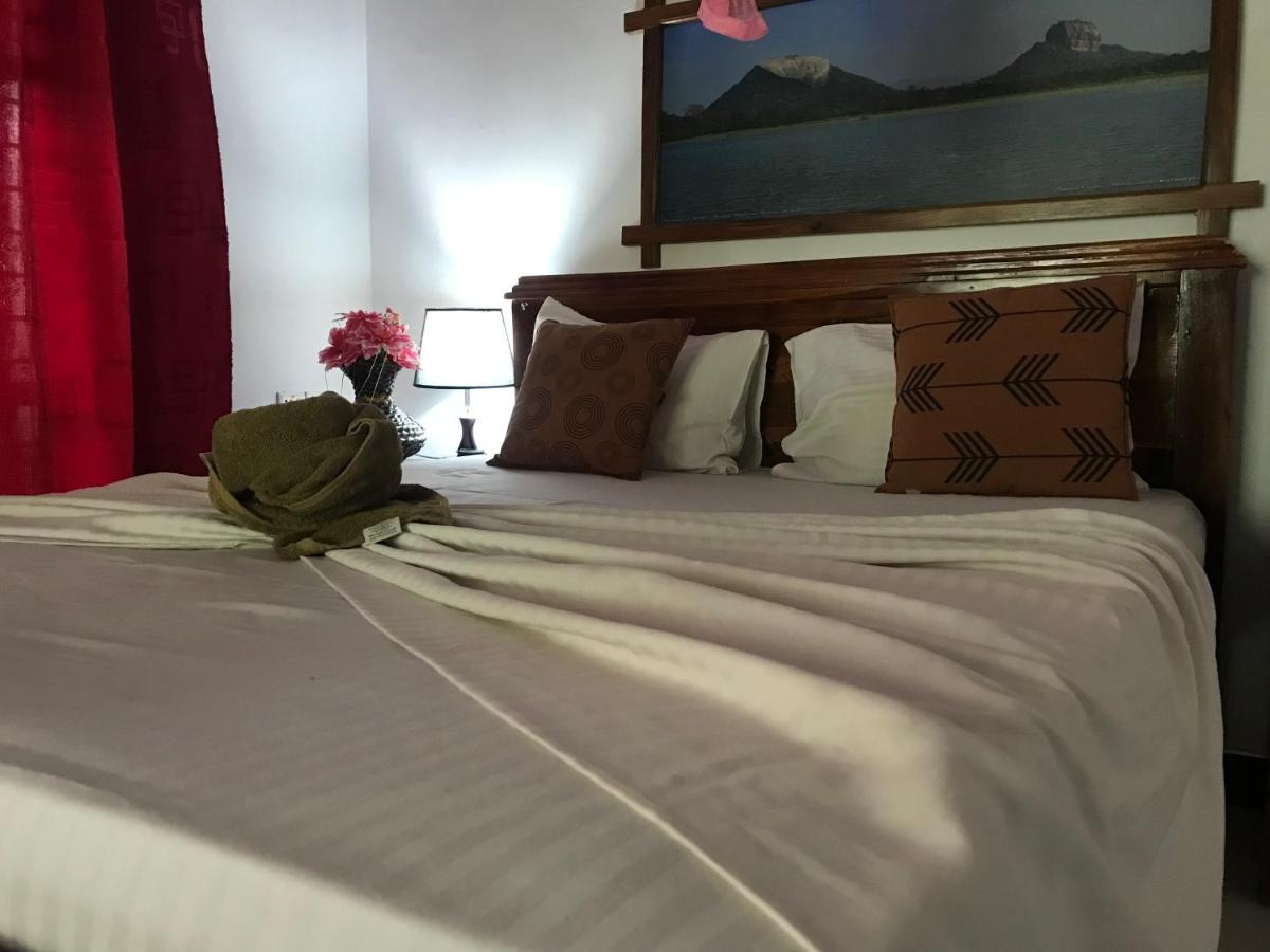 Sigiriya Village Home Stay Ngoại thất bức ảnh