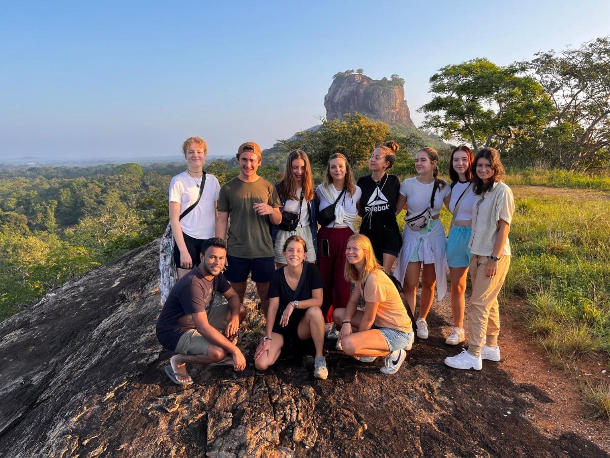 Sigiriya Village Home Stay Ngoại thất bức ảnh